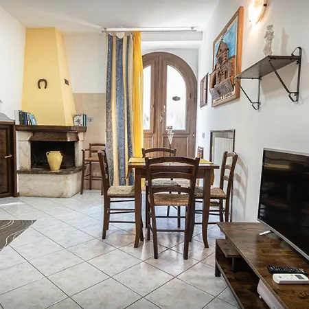 Le Casette Di Franco & Anna Assise