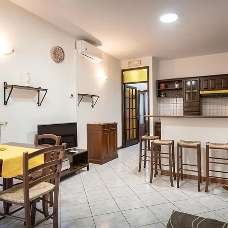 Apartment Le Casette Di Franco & Anna